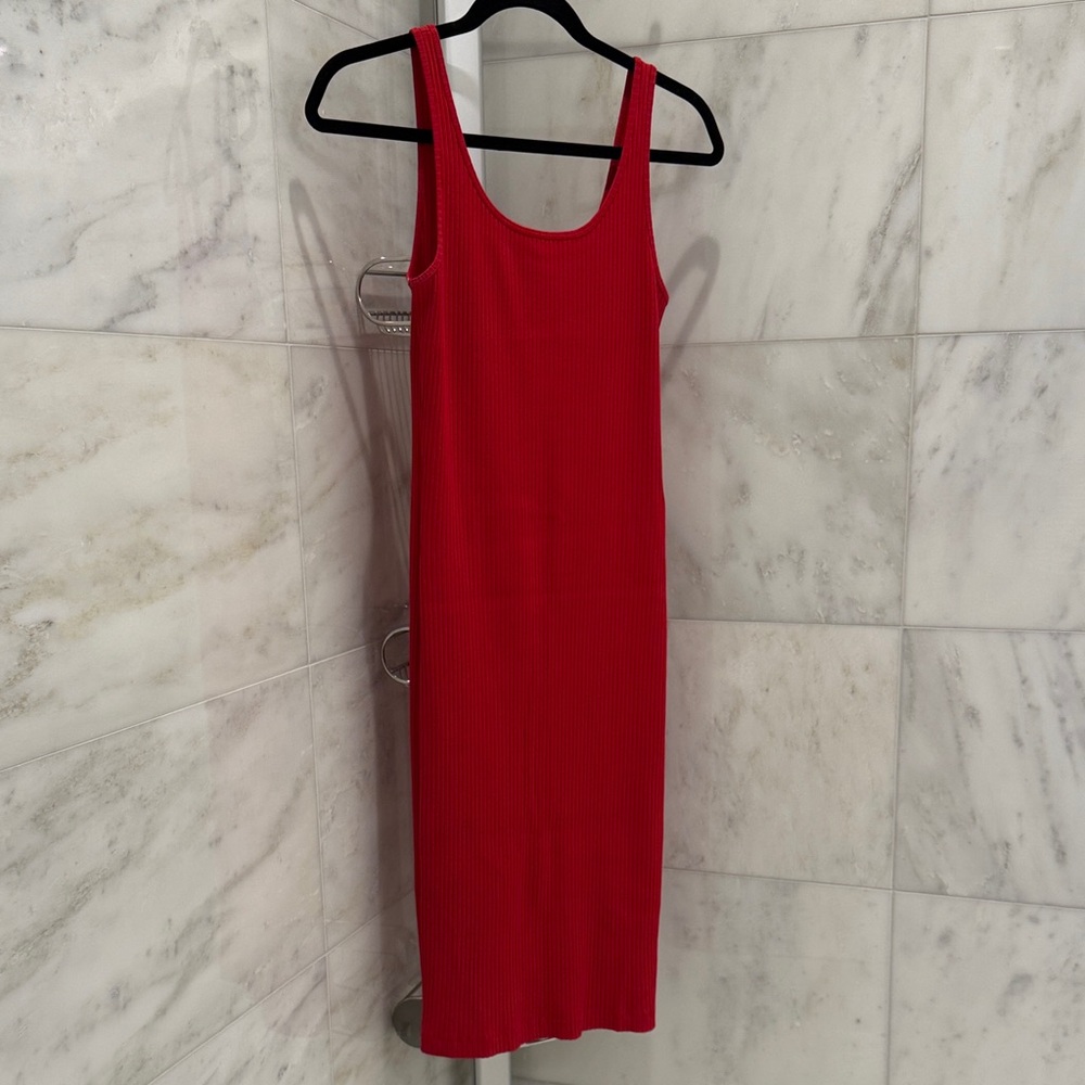 Stretchy Red Sleeveless Midi Dress